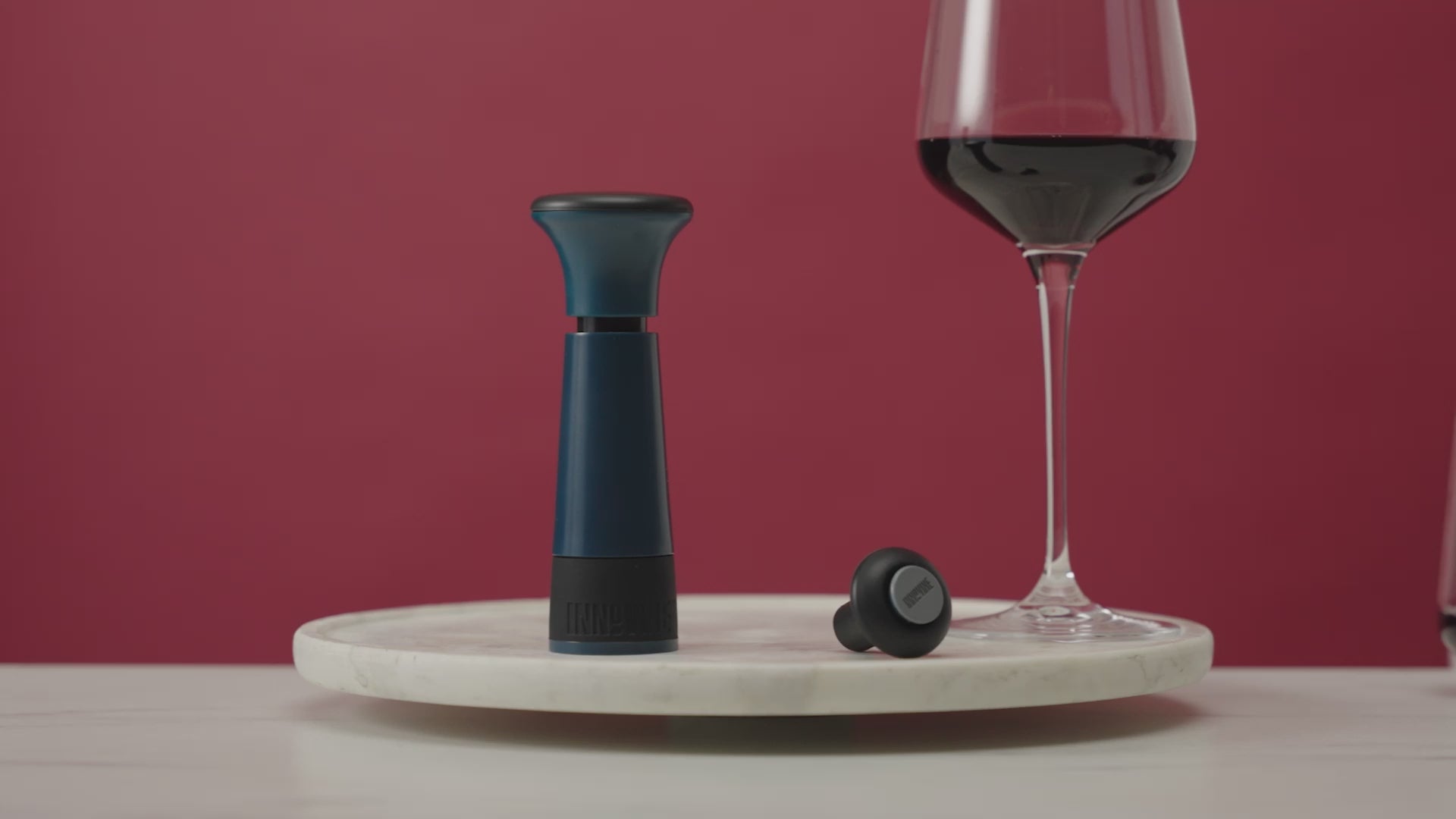 Vacuum Pump Wine Saver in Deep Teal